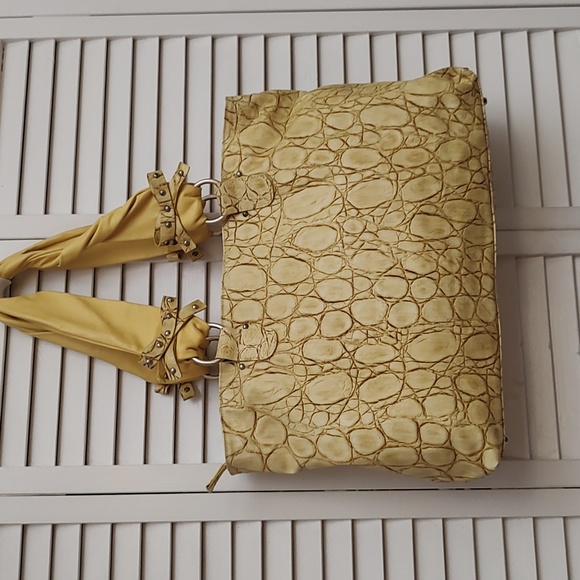 Ripani Yellow Ripple Embossed Leather Handbag - Picture 5 of 9